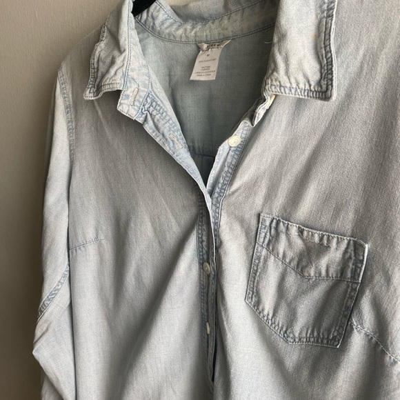 J Crew-Button Up Blouse-Denim-Light Blue - Picture 4 of 4